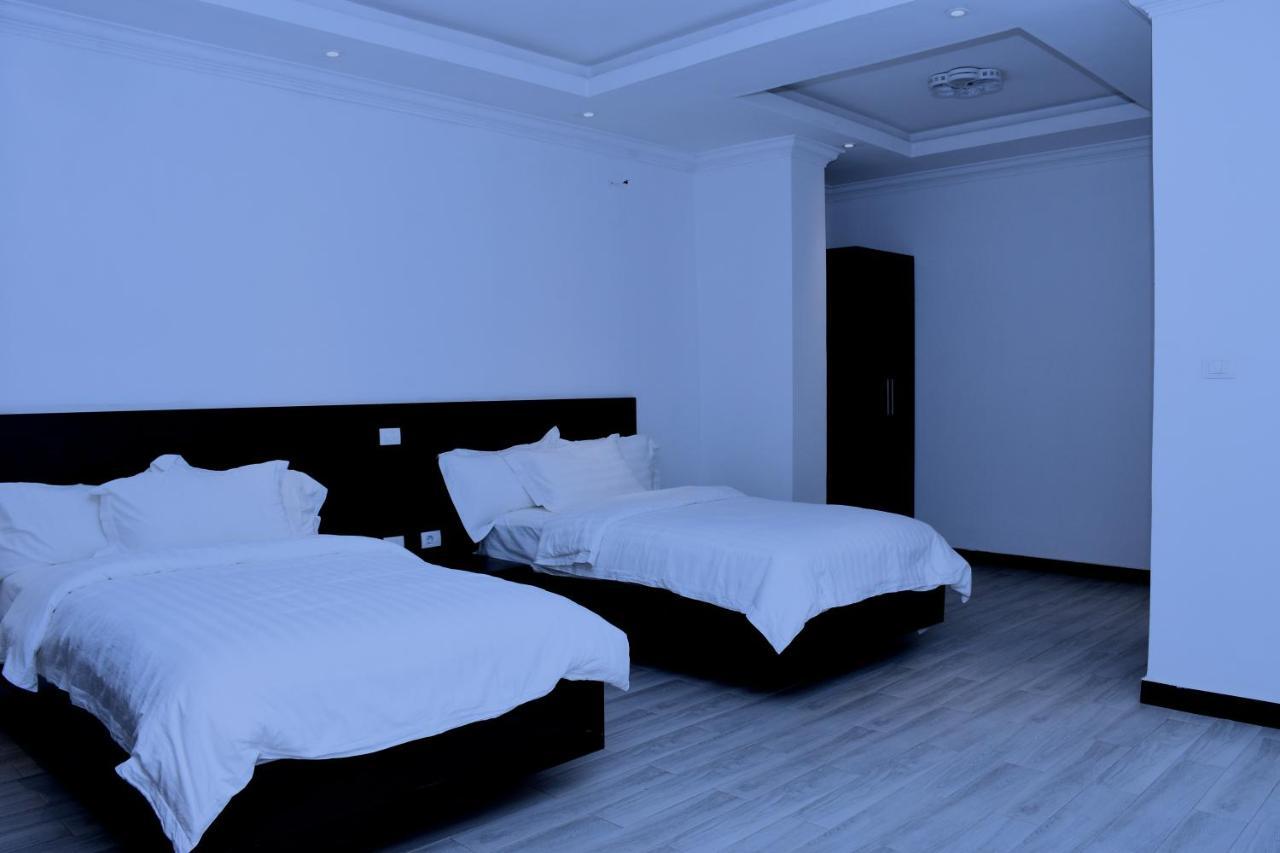 Yellow Apple Hotel 亚的斯亚贝巴 外观 照片
